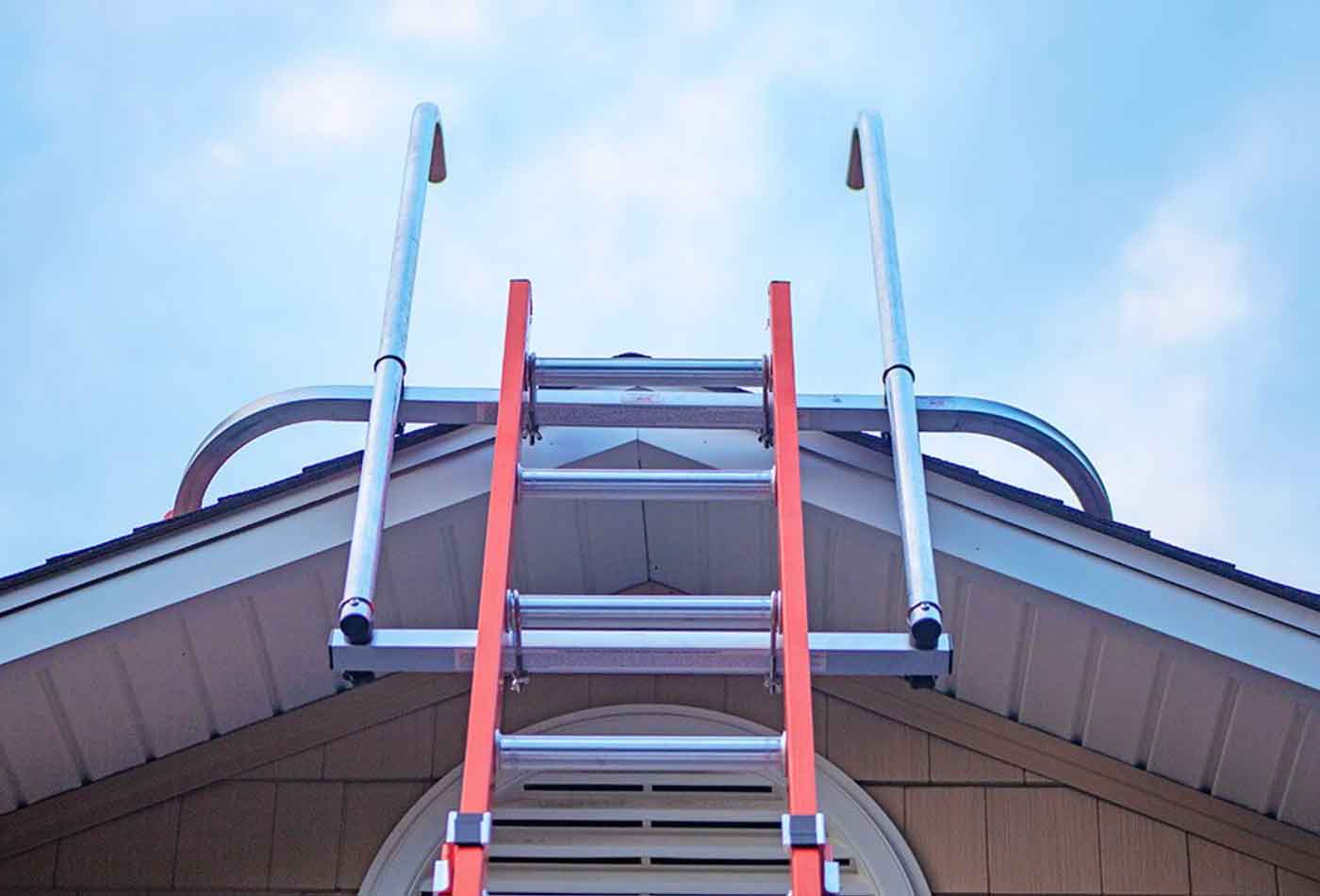 extension ladder roof stabilizer